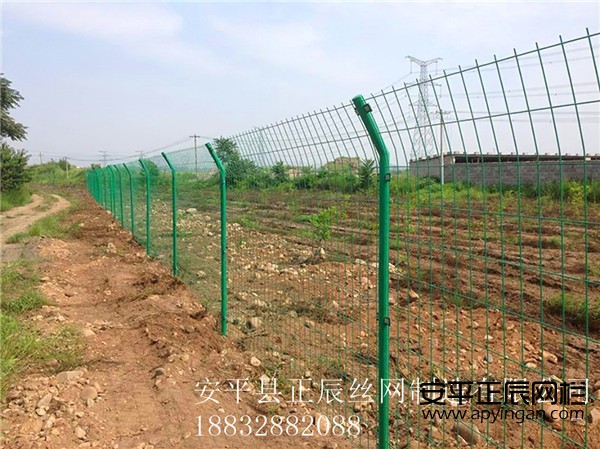 護(hù)欄網(wǎng)價(jià)格多少錢一米