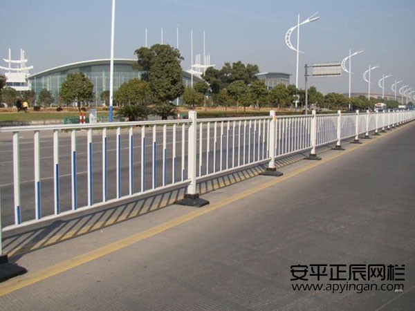 市政道路護欄生產廠家