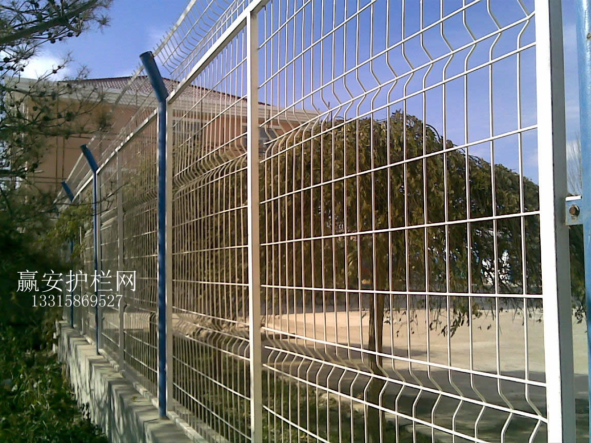 折彎護欄網
