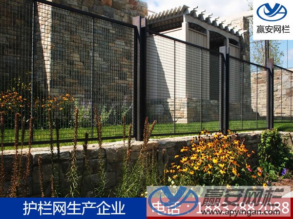 圍欄網(wǎng)圖片