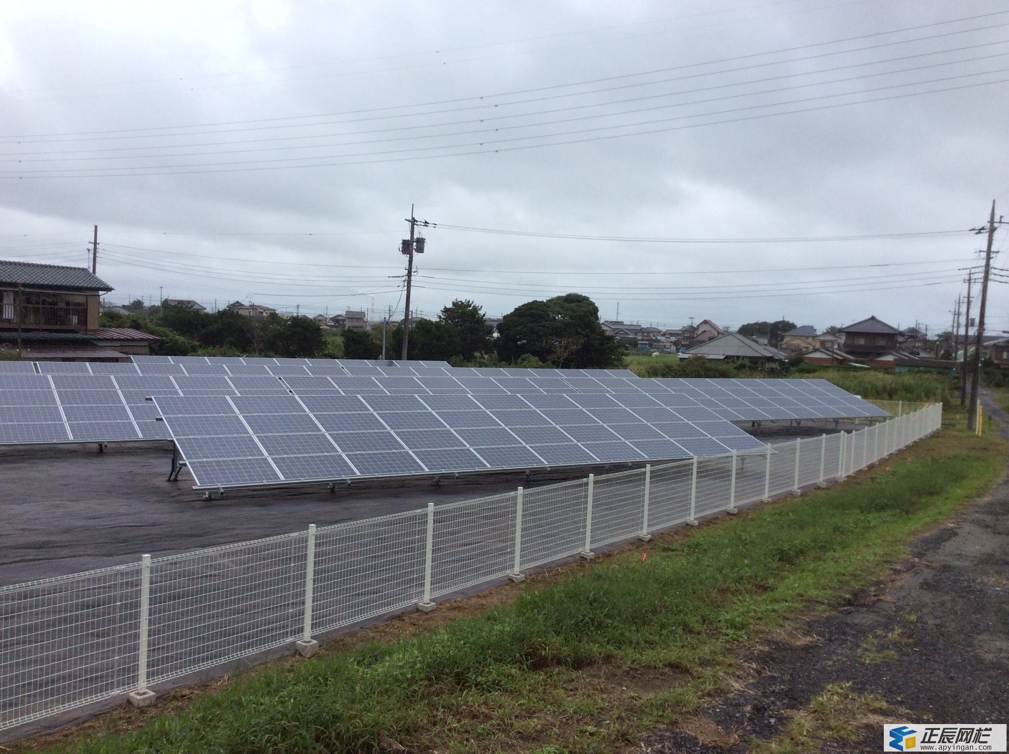 光伏電站圍欄效果圖