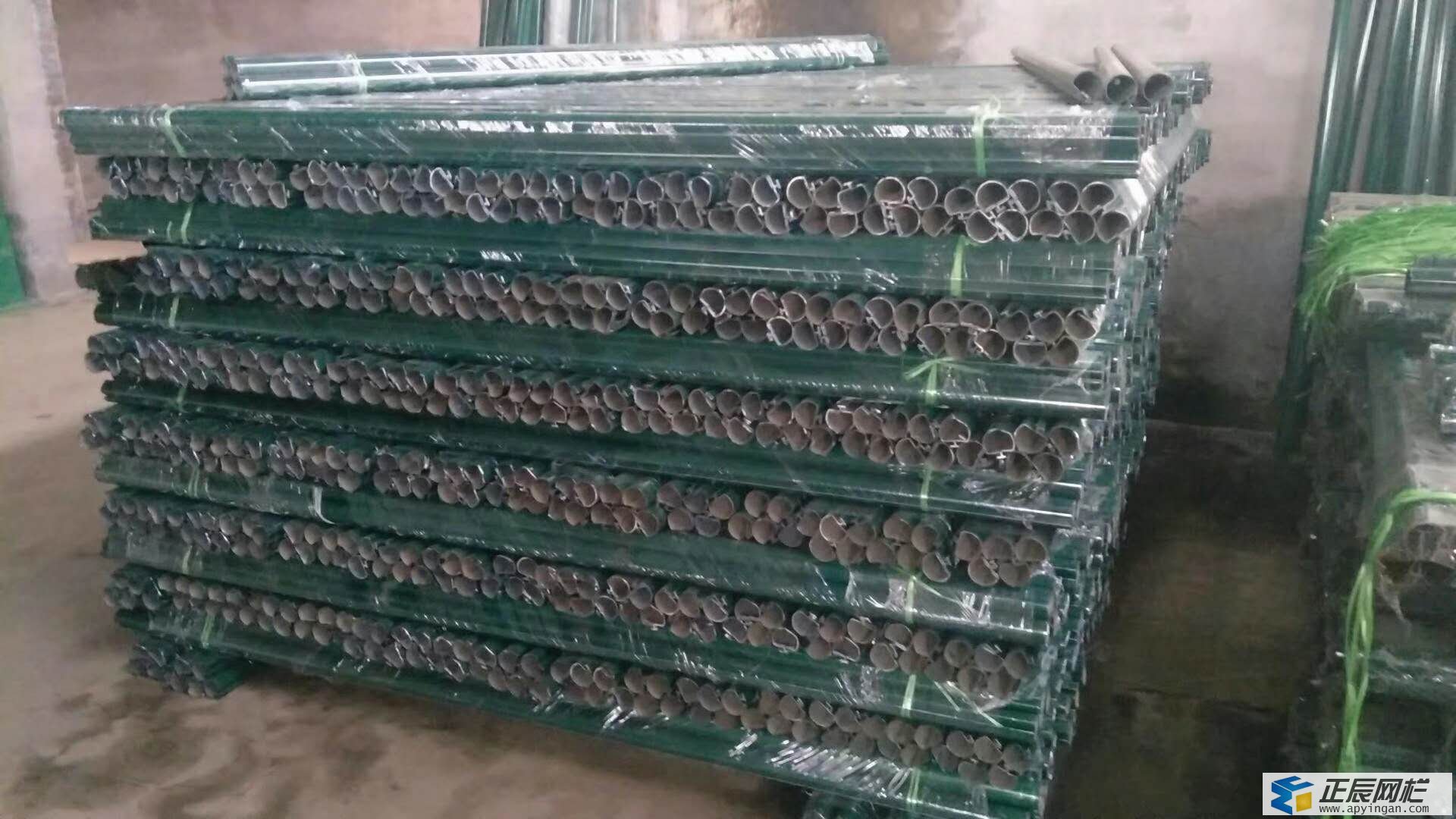 養(yǎng)殖場圍欄網(wǎng)立柱