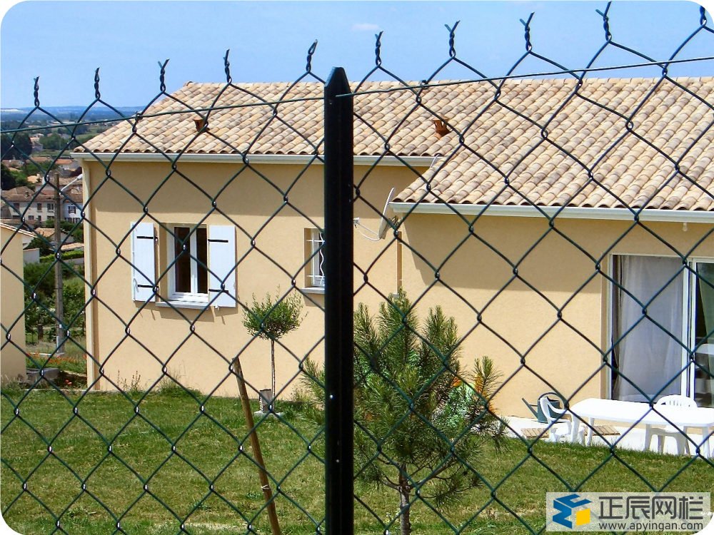 小區(qū)護欄網(wǎng)