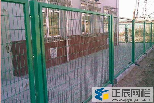小區護欄網