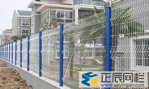 小區(qū)隔離網(wǎng)廠家現(xiàn)貨