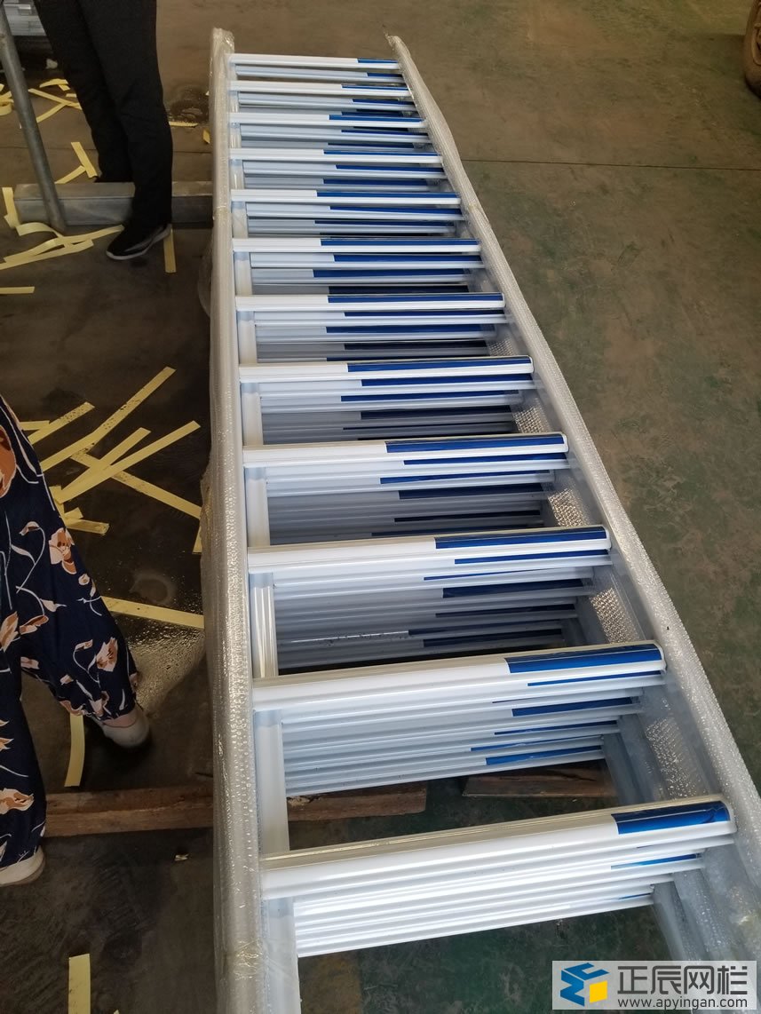 現貨市政鋅鋼護欄生產廠家