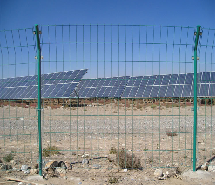 光伏區護欄網