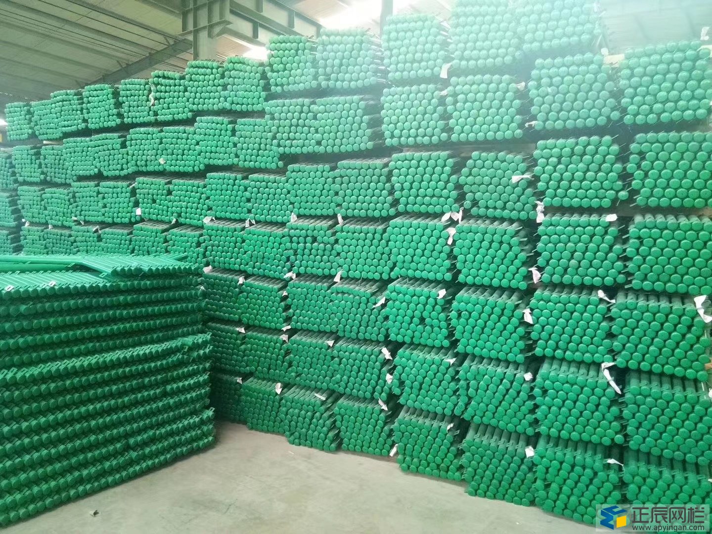 框架護欄網庫存