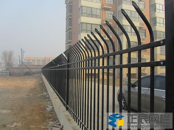 小區(qū)圍墻護(hù)欄